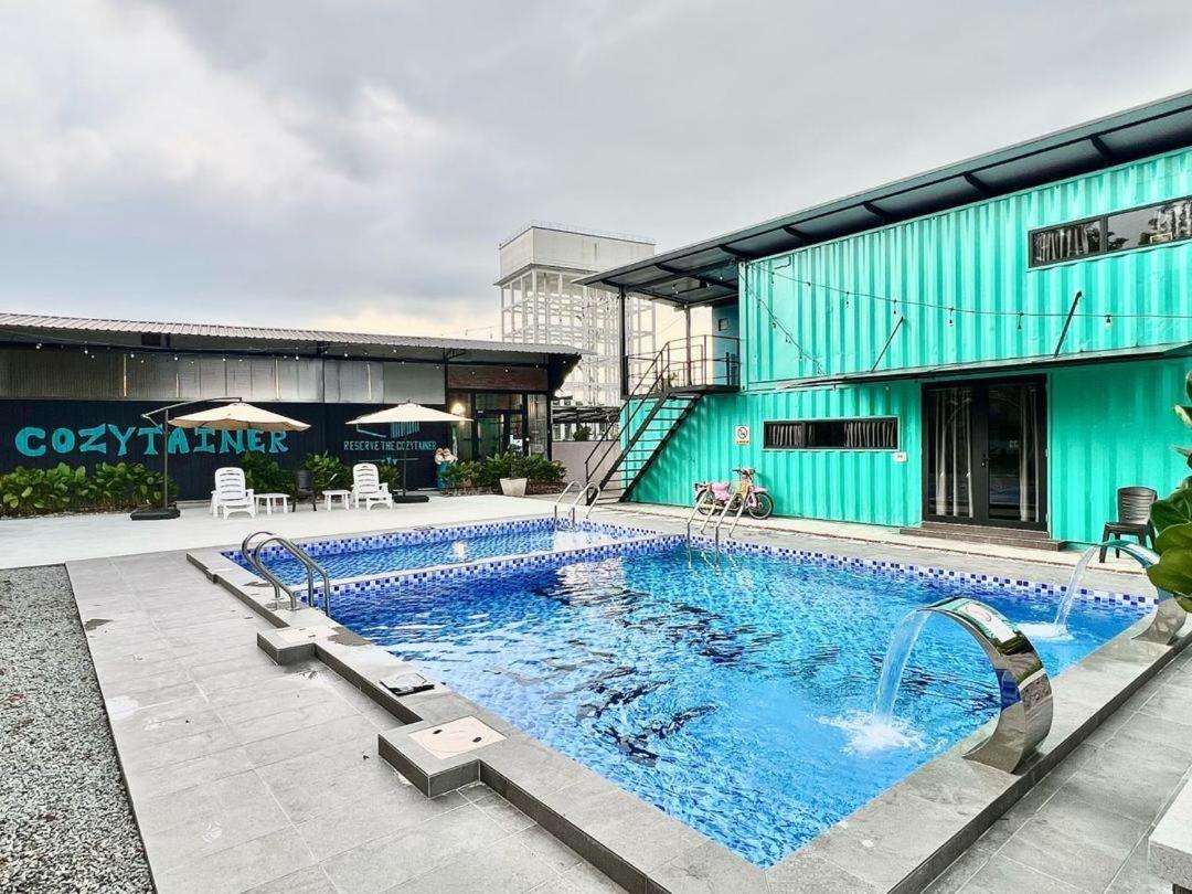 The Cozytainer Hotel Taiping Buitenkant foto