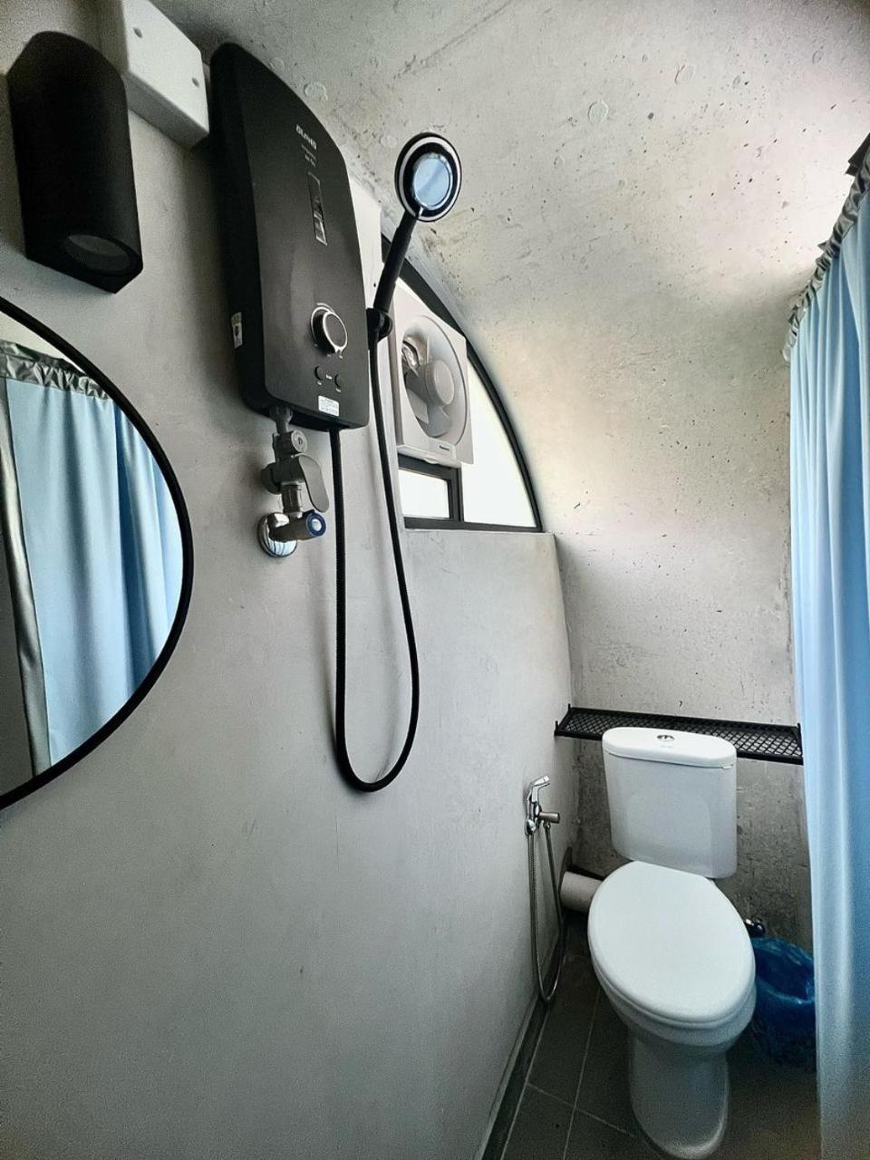 The Cozytainer Hotel Taiping Buitenkant foto